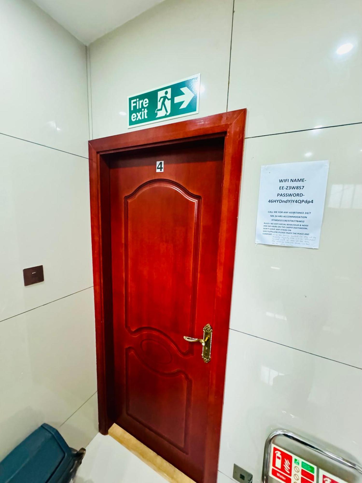 The Great Falcon Accommodation ロンドン エクステリア 写真
