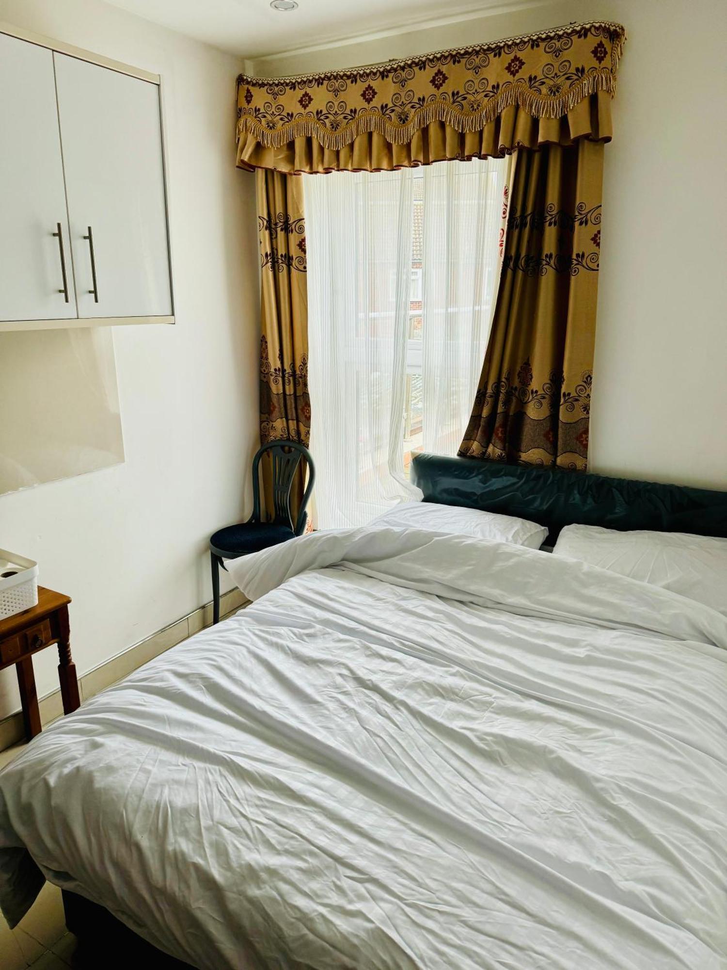 The Great Falcon Accommodation ロンドン エクステリア 写真